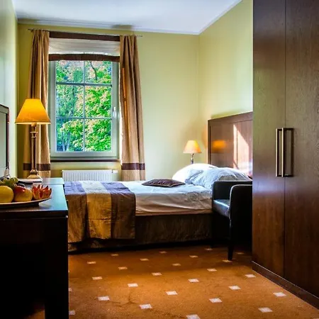 Medical Dwór Elizy Hotel Długopole-Zdrój