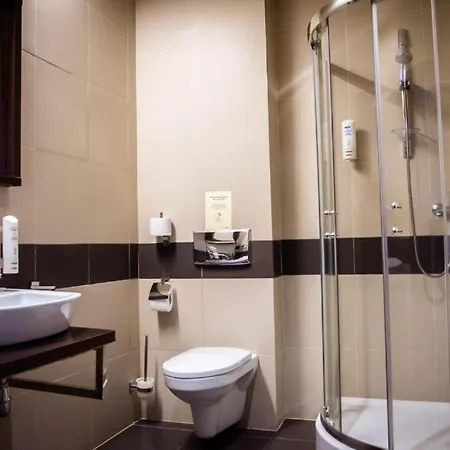 Hotel Nowy Dwor Elizy Blisko Sky Bridge 3*