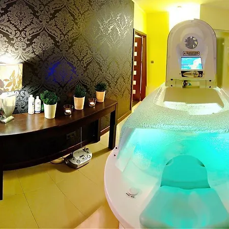 Hotel Nowy Dwor Elizy Blisko Sky Bridge 3*