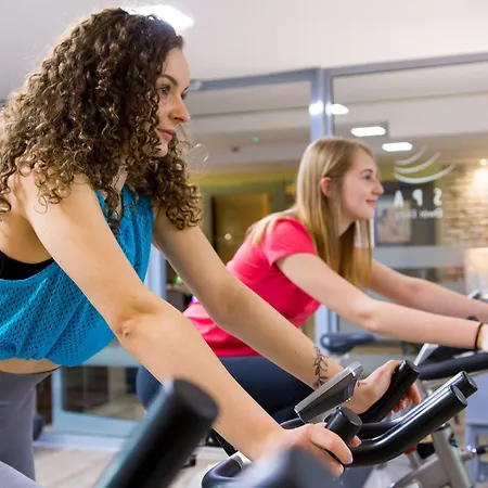 Hotel Nowy Dwor Elizy Blisko Sky Bridge