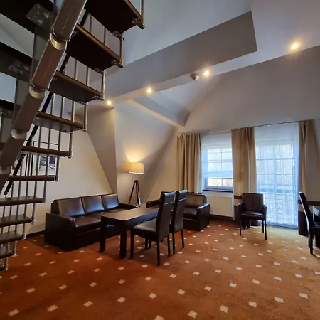 Hotel Nowy Dwor Elizy Blisko Sky Bridge Dlugopole-Zdroj