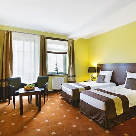Otel Nowy Dwor Elizy Blisko Sky Bridge 3*