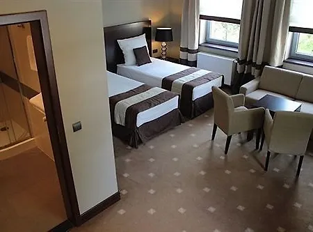 Hotel Nowy Dwor Elizy Blisko Sky Bridge 3*