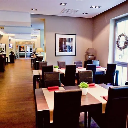 Hotel Nowy Dwor Elizy Blisko Sky Bridge 3*