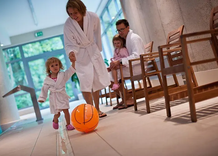 Otel Nowy Dwor Elizy Blisko Sky Bridge