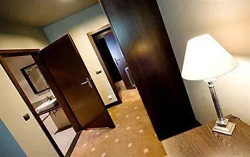 Otel Nowy Dwor Elizy Blisko Sky Bridge