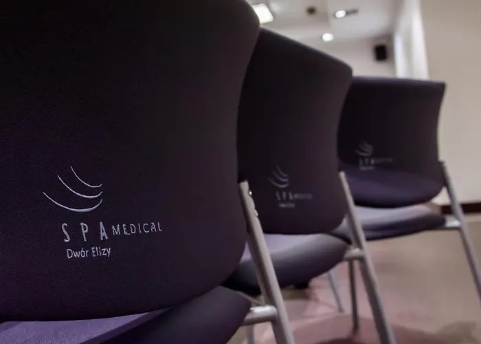 Hotel Nowy Dwor Elizy Blisko Sky Bridge