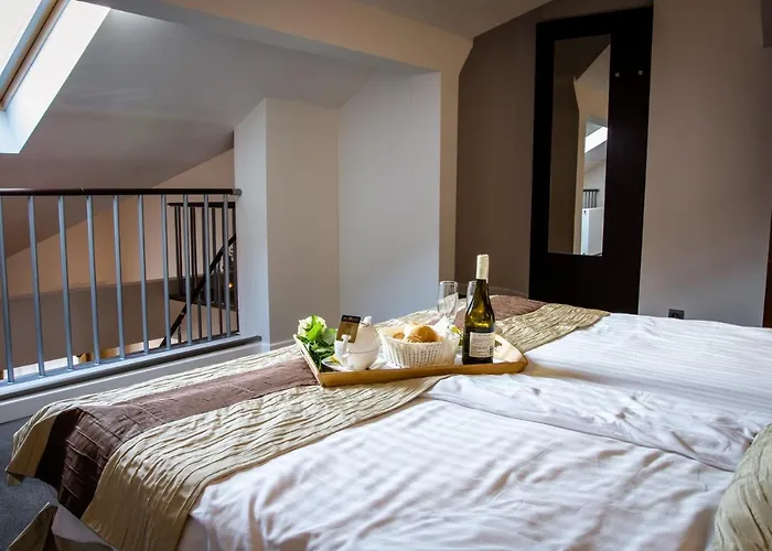 Otel Nowy Dwor Elizy Blisko Sky Bridge Długopole-Zdrój